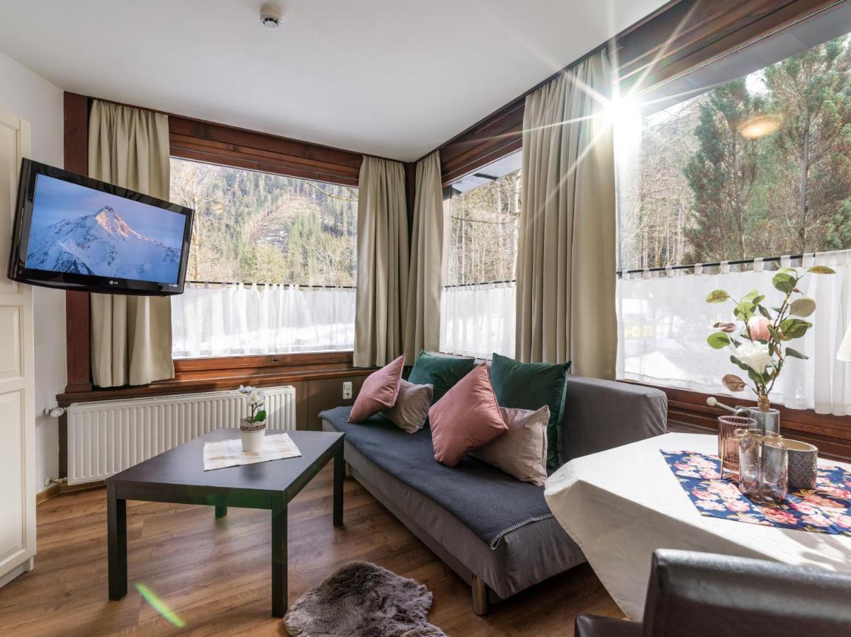 Gasthof Restaurant Waldcafé Mayrhofen Esterno foto