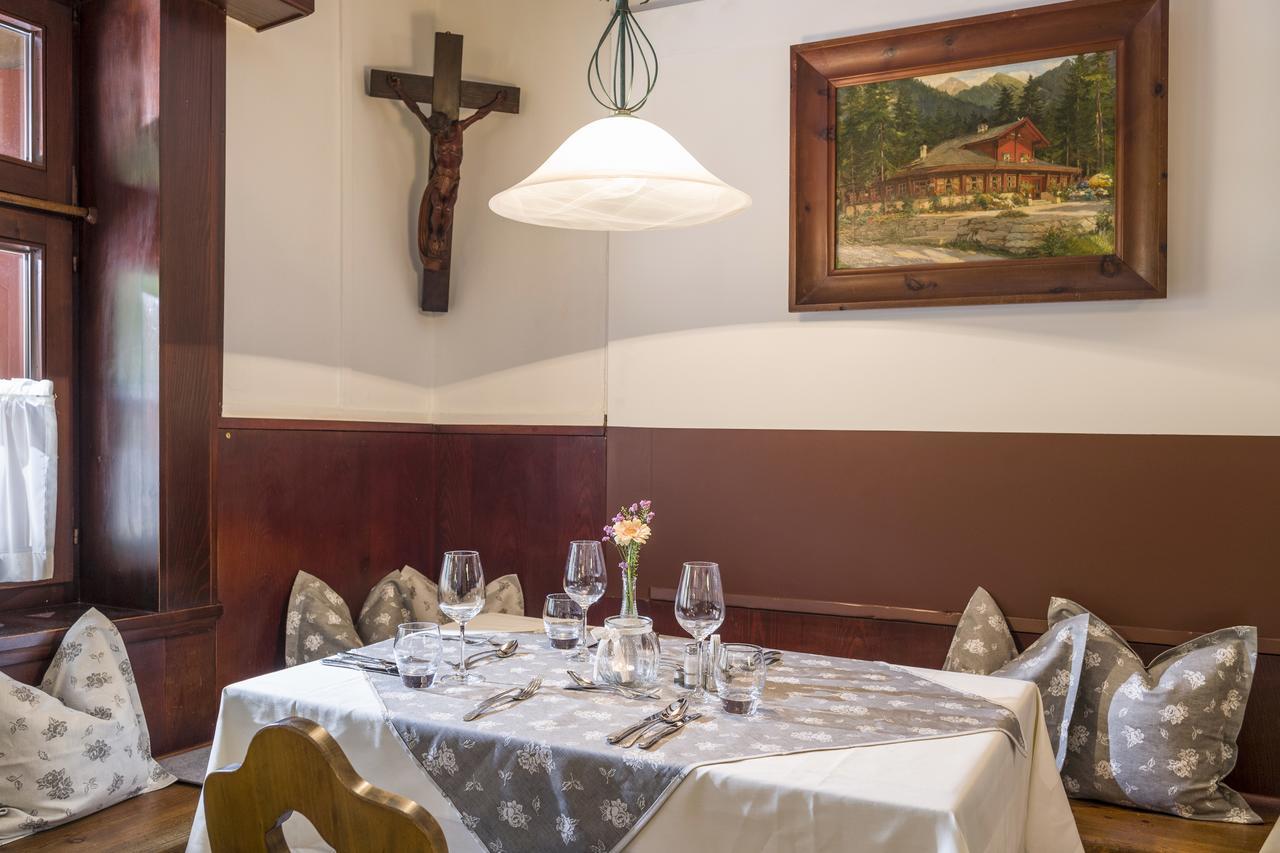 Gasthof Restaurant Waldcafé Mayrhofen Esterno foto